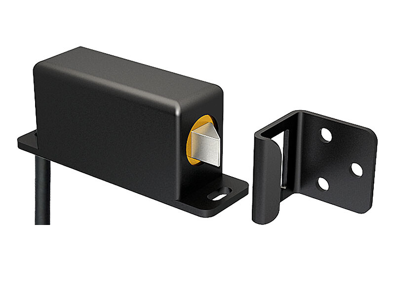 Electromechanical lock for hinged shutter – vertical cable – latch on the left Electromechanical lock for hinged shutter – vertical cable – latch on the left
